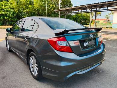 Honda CIVIC FB  1.8 S (A) 2013