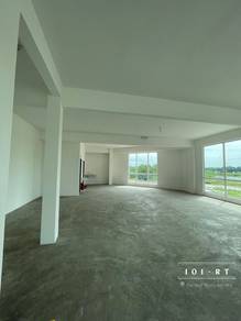 CORNER 3 Storey Shop @ Pusat Perdagangan Banting, Jalan Cemerlang Rent