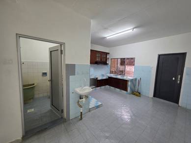 2-storey-Terraced-House-for-rent-Semenyih-Selangor-2