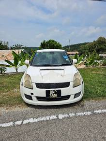 Suzuki SWIFT 1.5 PREMIER (A)