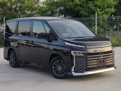 Toyota VOXY 2.0 S-G 8S + 8YRS WARRANTY