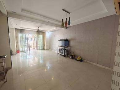 Sering Ukay 2.5 storey Ampang House - Freehold 22x75sf Full Renovation