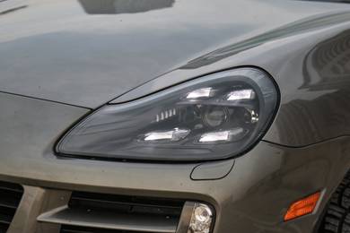 Porsche Cayenne 955 957 Headlight