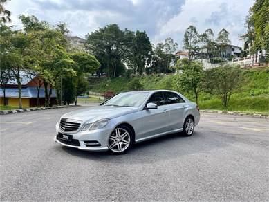Mercedes Benz E300 AMG ORIGINAL 3.0 V6 LOCAL C&C