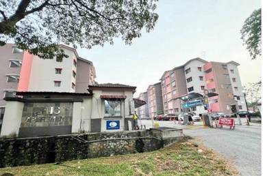 Iris Apartment Saujana Utama Sungai Buloh