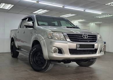 Toyota HILUX 3.0 G VNT FACELIFT (A) ONE OWNER