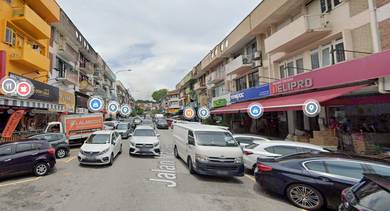 4sty Shop , Busiest Jalan in Taman Segar , Cheras , Leisure Mall