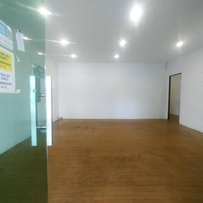 Jalan haji Abdul aziz ground floor shop for rent. Nice location.