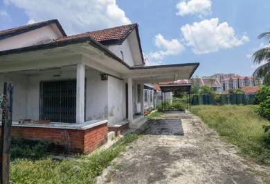 FREE HOLD 6K Sqft Setapak KL 1 storey Bungalow Corner