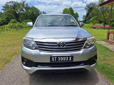 Toyota FORTUNER 2.7 V TRD SPORTIVO (A)