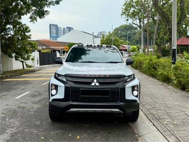 Mitsubishi TRITON 2.4 VGT PREMIUM (A)