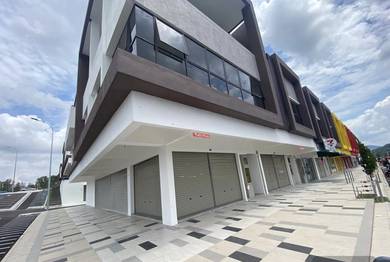 CORNER SHOP - HOT Area - IKON SEREMBAN 2