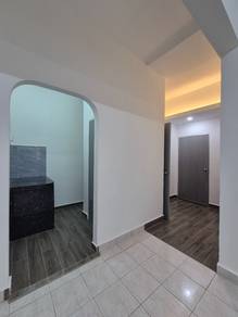 Shop apartment located at Taman Serdang Perdana (550m to MRT2)