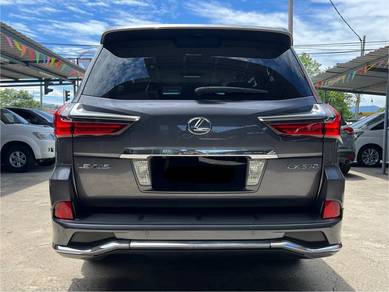 Lexus LX570 Australia spec 5.7 (A)