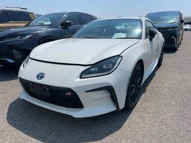 INCM 2022 TOYOTA GR86 2.4 RZ (A) R/Cam ALCANTARA