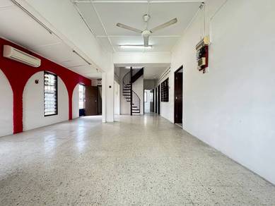 CORNER LOT | HOT LOCATION Single Storey Taman Ampang Jaya