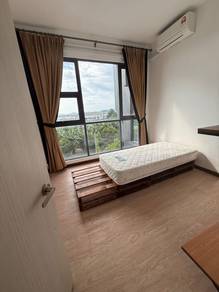 Riverside Residence | For Rent