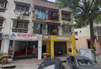 [Below Market RM 200K] Ground Floor Shop Endlot @ Damansara Damai PJ