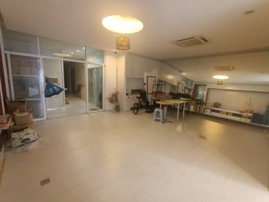 Sri Petaling, 1st Floor unit with 1600sqf for Rent