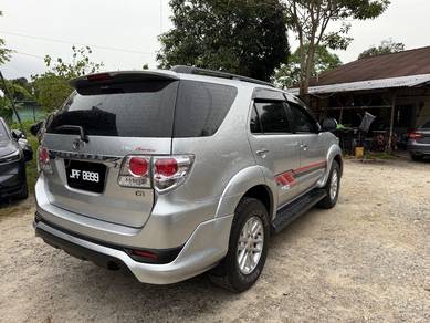 Toyota FORTUNER 2.5 G TRD SPORTIVO VNT-13