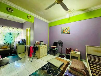 [1st floor 2 HUGE BALCONY] Anjung Villa Condominium Bandar Baru Sentul