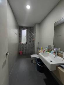 3 Storey Desiran Bayu Sri Rampai Setapak - RM200k Below Market Value