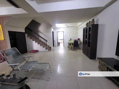 Taman Johor Jaya, Johor Bahru, Johor, 2 Storey House 22x70