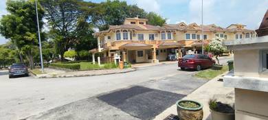 2.5sty Renovated Extention Semi D Precint 9 Putrajaya