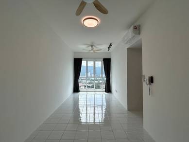 The Zen Full Furnished Near USM Queensbay Mall