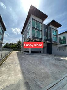 Save 500k ‼️Inanam Semi-D warehouse/Kolombong/24 hours security