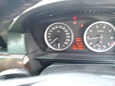 Bmw 523i 2.5 SE FACELIFT (A) DIRECT OWNER CAR