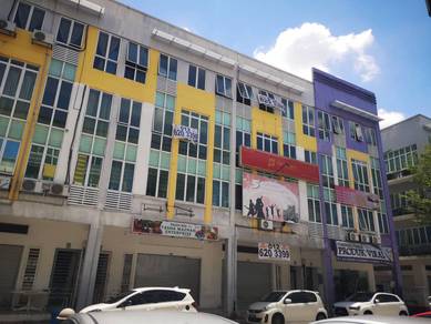 End Lot 4 Storey Shop Office, Signature Park Teknologi, Kota Damansara
