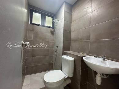 Greenfield Residence Menggatal