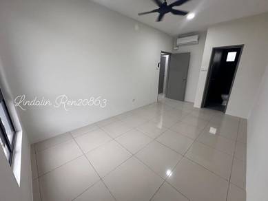 Greenfield Residence Menggatal