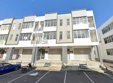 [Below Market RM 120K] FH 3-Sty Shoplot@ Gelang Patah Johor