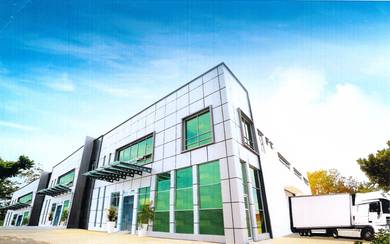 1.5 Storey Factory / Warehouse, Senai Idaman