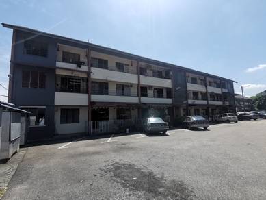 Melaka, Bukit Baru, Rumah Pangsa Bukit Piatu, Flat