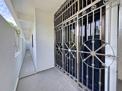FULLY RENOVATED END-LOT GEM! | 30x70ft | PULAI INDAH | FULL LOAN!
