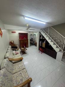 Kulai Saleng house for sale/jalan jambu air