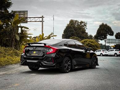 Honda CIVIC 1.5 TC (A)