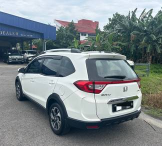 Honda BR-V 1.5 E (A) FULL LOAN