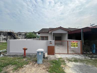End lot 1 sty house-Taman Dato Hormat,Telok Panglima Garang-Ready Now