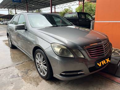 Mercedes Benz E200 1.8A