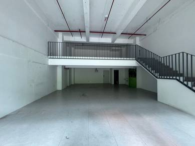 GROUND FLOOR JESSELTON QUAY | Facing Main Road | JQ CENTRAL