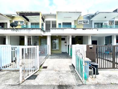 [FOR RENT] PEARL VILLA TOWNHOUSE SP4 BANDAR SAUJANA PUTRA JENJAROM s
