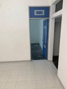 Sun moon city Un-furnished Free parking 700 sqft 3 bedroom
