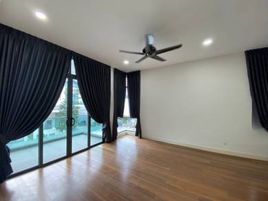 Foresthill Damansara – Zero Lot Bungalow Partly furnished For Sale