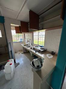 Sri Cemara Flat @ Kepong ,Freehold, Top Floor ,Close to MRT