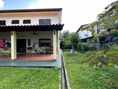 Spacious PJ Seksyen 17 Bungalow For Sale Strategic Location Nego