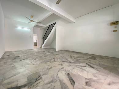 Ipoh Garden East Newly Paint Full Loan Double Storey Terrace For Sale